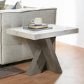 Rustikaler Beistelltisch aus recyceltem Kiefernholz und Betonlaminat mit Used-Look-Oberfläche