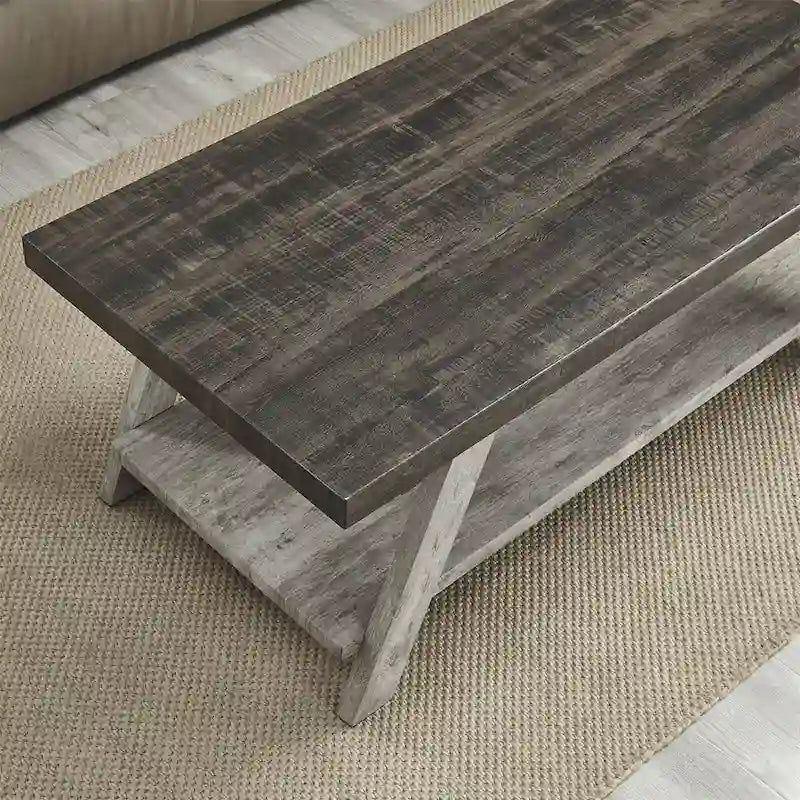 Moderner rechteckiger Couchtisch aus Holz mit unterem Ablageboden für das Wohnzimmer